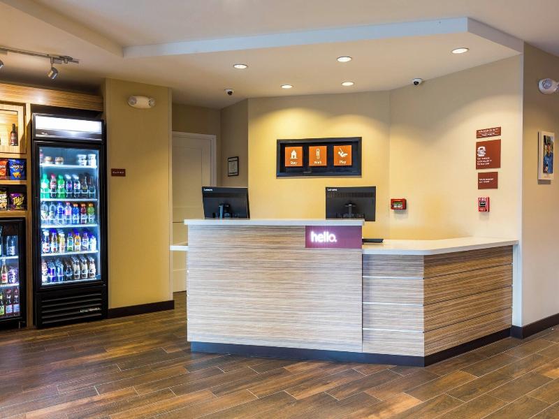 Towneplace Suites By Marriott Portland Beaverton image