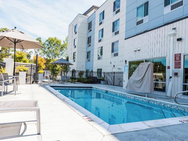Towneplace Suites By Marriott Portland Beaverton image