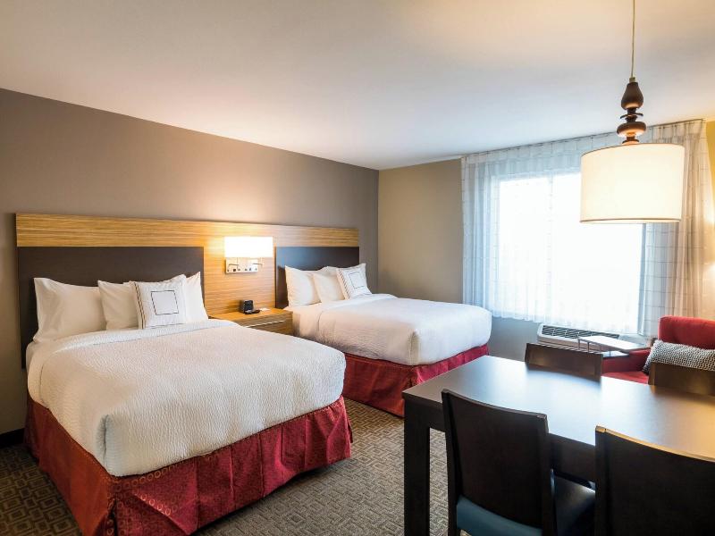 Towneplace Suites By Marriott Portland Beaverton image