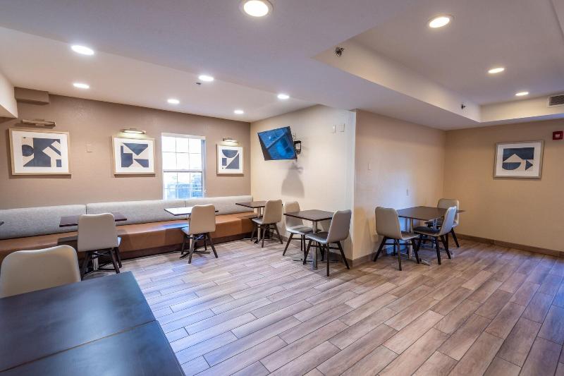 Towneplace Suites Columbus Airport Gahanna image