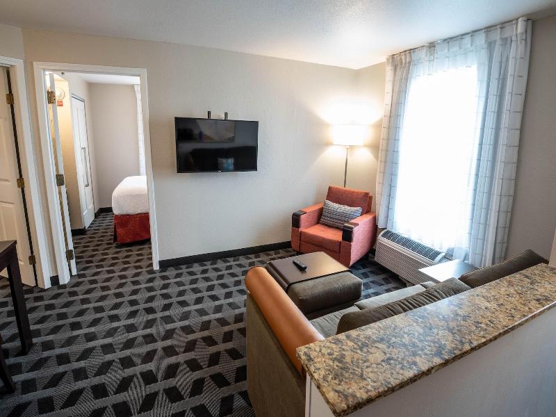 Towneplace Suites Columbus Airport Gahanna image