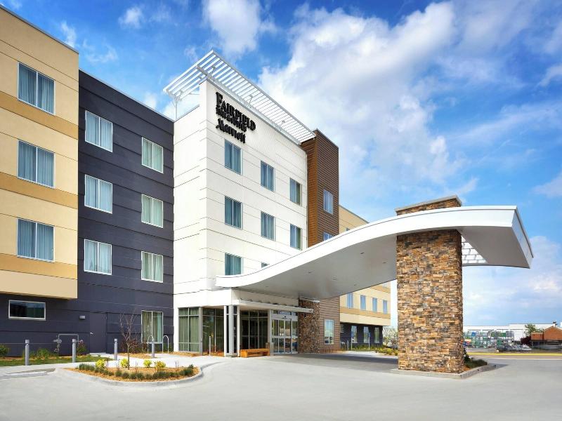Fairfield Inn Suites By Marriott Springfield North image