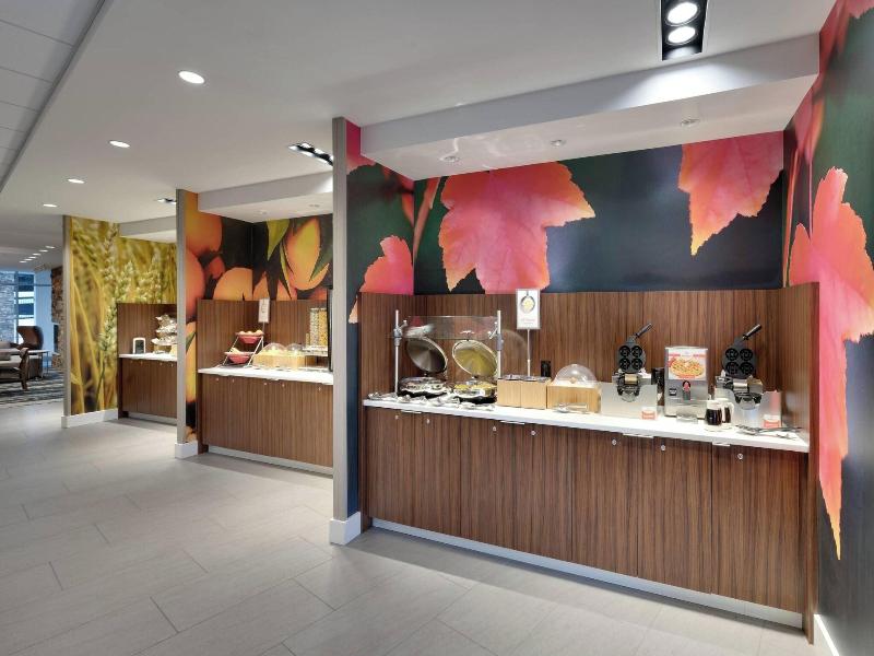 Fairfield Inn Suites By Marriott Springfield North image