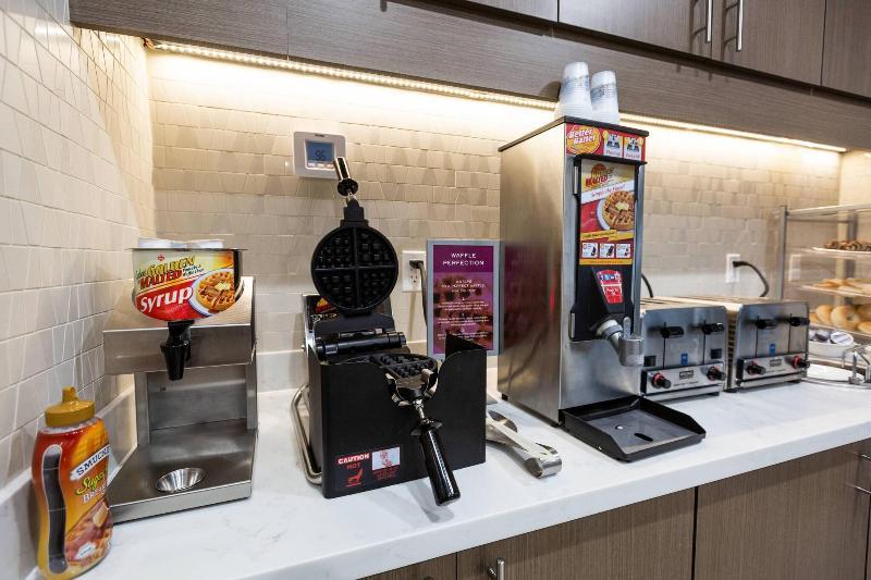 Residence Inn By Marriott Oklahoma City Airport image