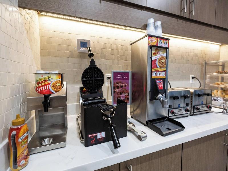 Residence Inn By Marriott Oklahoma City Airport image