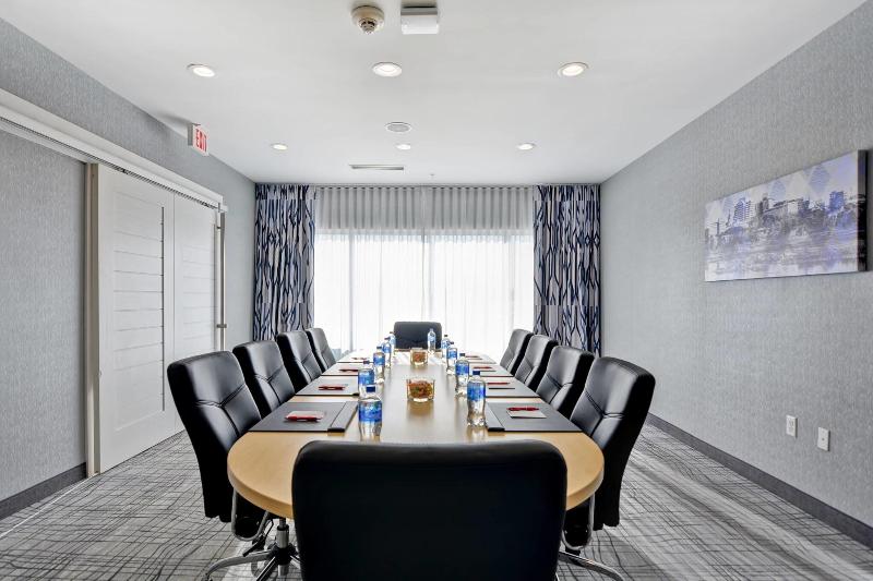 Towneplace Suites By Marriott Bridgewater Branchbu image