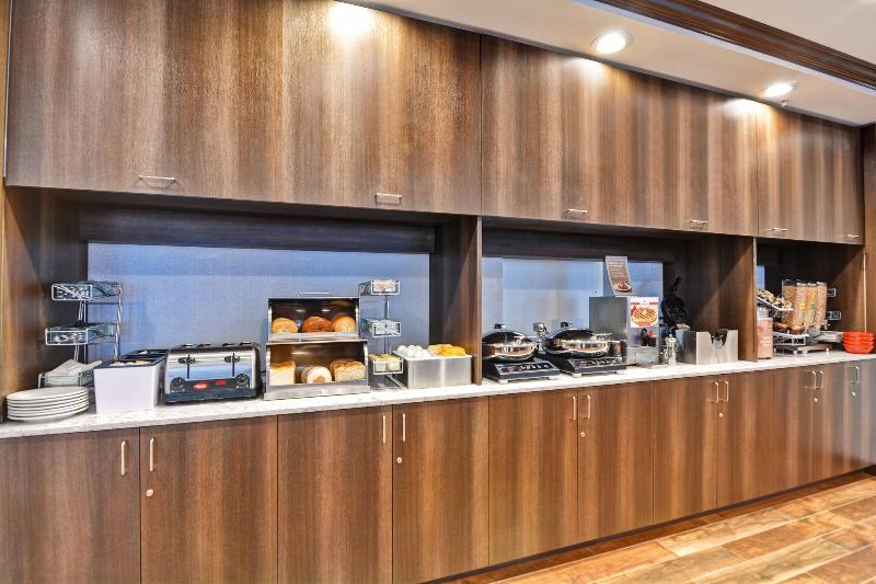 Towneplace Suites By Marriott Bridgewater Branchbu image