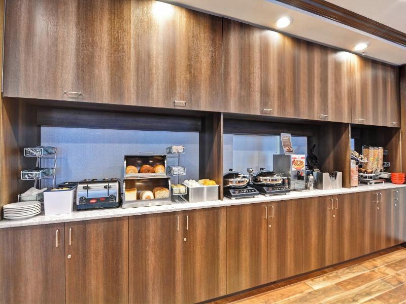 Towneplace Suites By Marriott Bridgewater Branchbu image