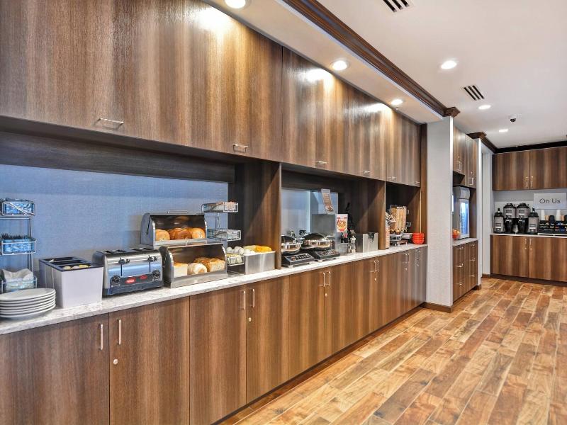 Towneplace Suites By Marriott Bridgewater Branchbu image