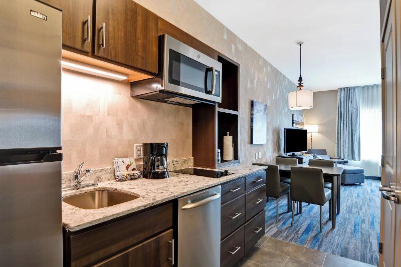 Towneplace Suites By Marriott Bridgewater Branchbu image