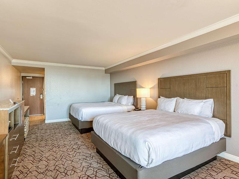 Amanzi Hotel image