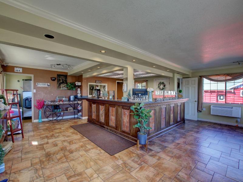 Lake View Lodge