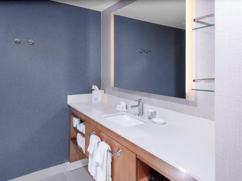 Residence Inn By Marriott Virginia Beach Town Cent image