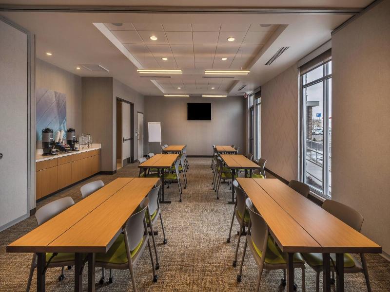 Springhill Suites By Marriott Reno image