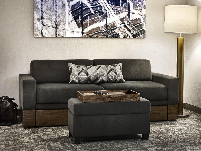Springhill Suites By Marriott Springfield North image