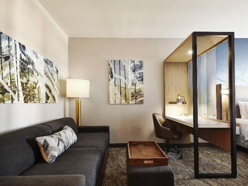 Springhill Suites By Marriott Springfield North image