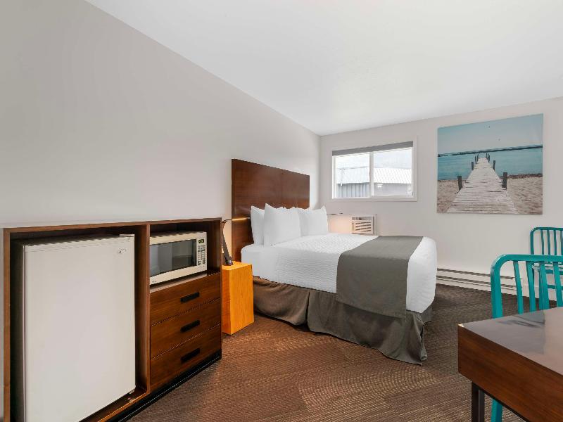 Stoke Hotel, SureStay Collection by Best Western image