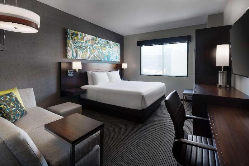 Hyatt Place San Francisco Downtown image