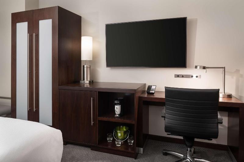 Hyatt Place San Francisco Downtown image