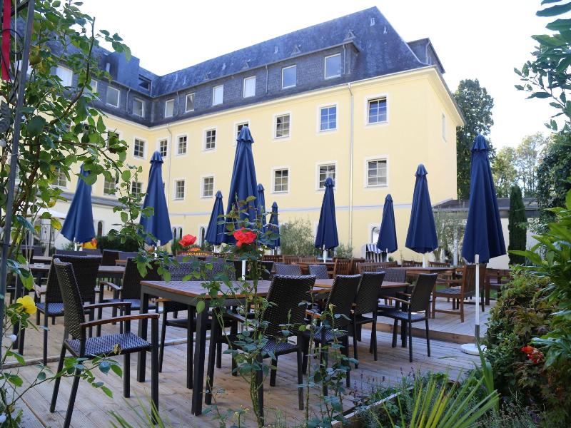 Carea Schlosshotel Domäne Walberberg image