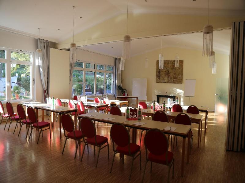 Carea Schlosshotel Domäne Walberberg image
