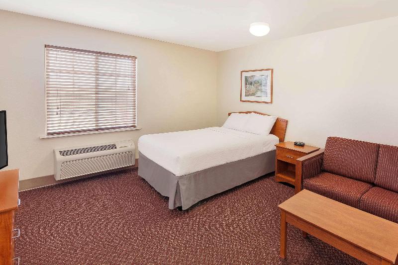 Woodspring Suites Ankeny image