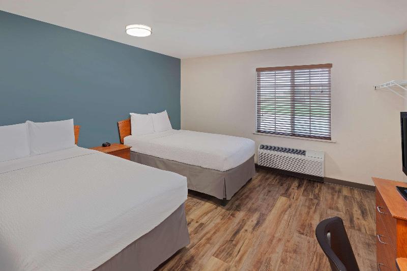 Woodspring Suites Ankeny image