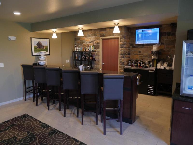 Cobblestone Inn Suites Winterset Ia