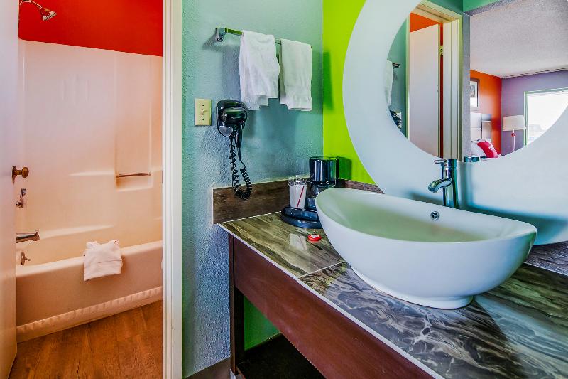 Hotel Europa Ridgecrest image