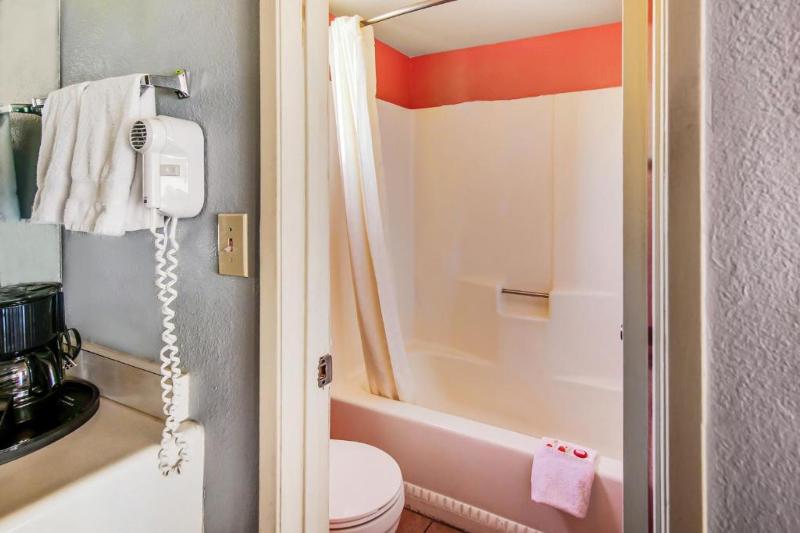 Hotel Europa Ridgecrest image