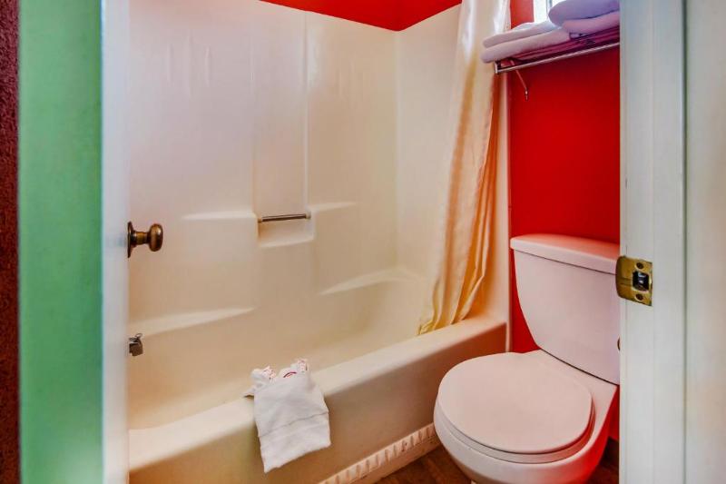 Hotel Europa Ridgecrest image