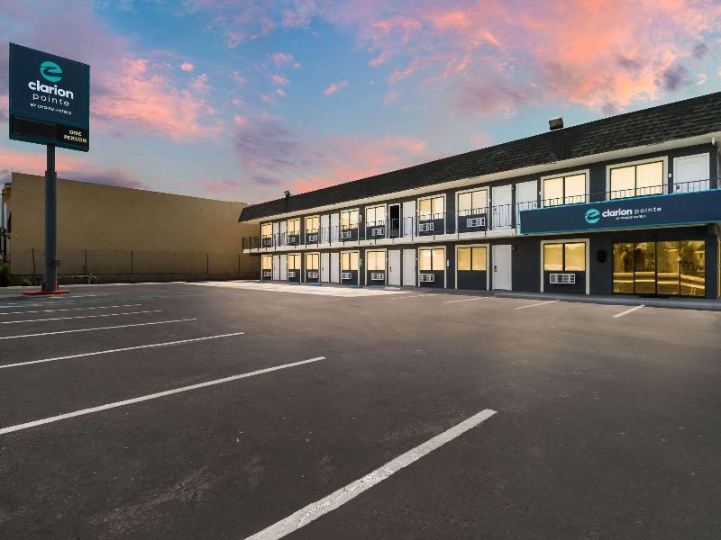 Clarion Pointe Ridgecrest Near China Lake Naval St image