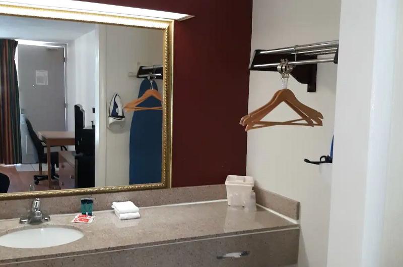 Hotel Phenix City Central image