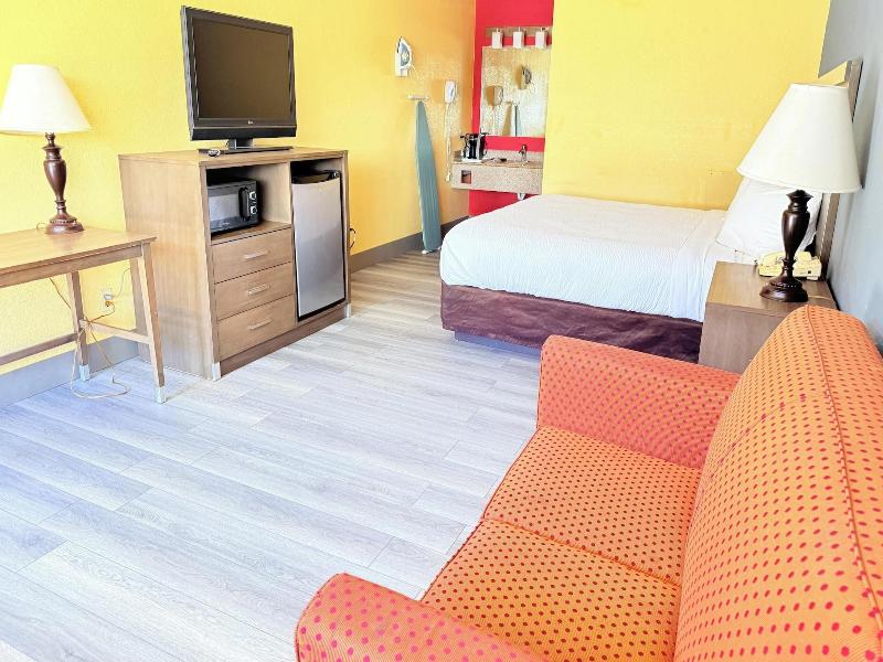 OYO Hotel Williamston image