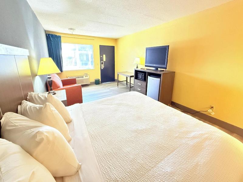 OYO Hotel Williamston image