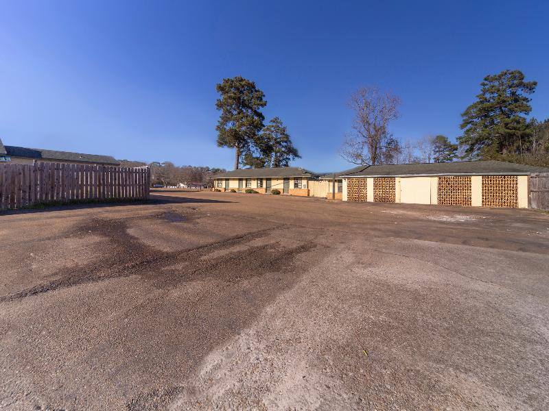 OYO Hotel Brookhaven MS Hwy 51 North image