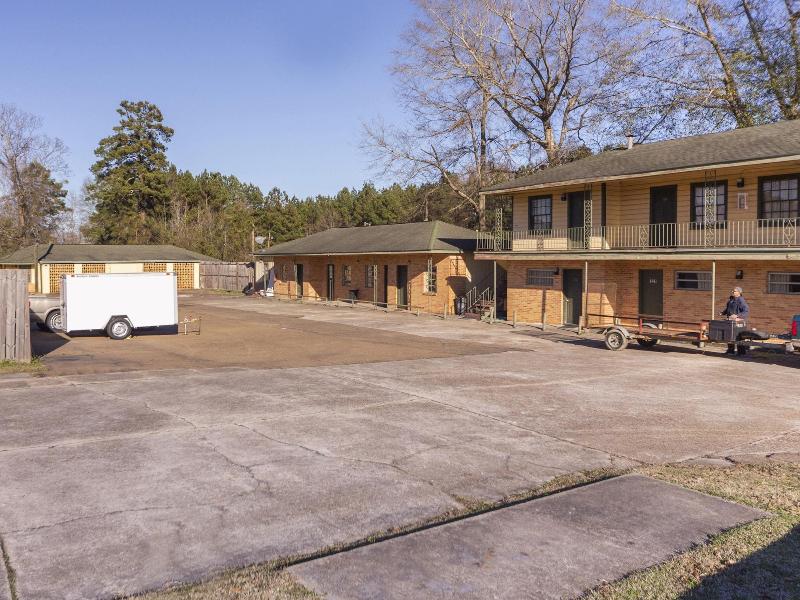 OYO Hotel Brookhaven MS Hwy 51 North image