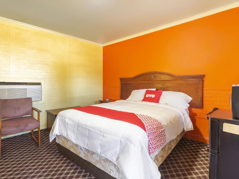 OYO Hotel Brookhaven MS Hwy 51 North image