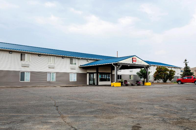 OYO Hotel Shelby MT Hwy 2 and I-15 image