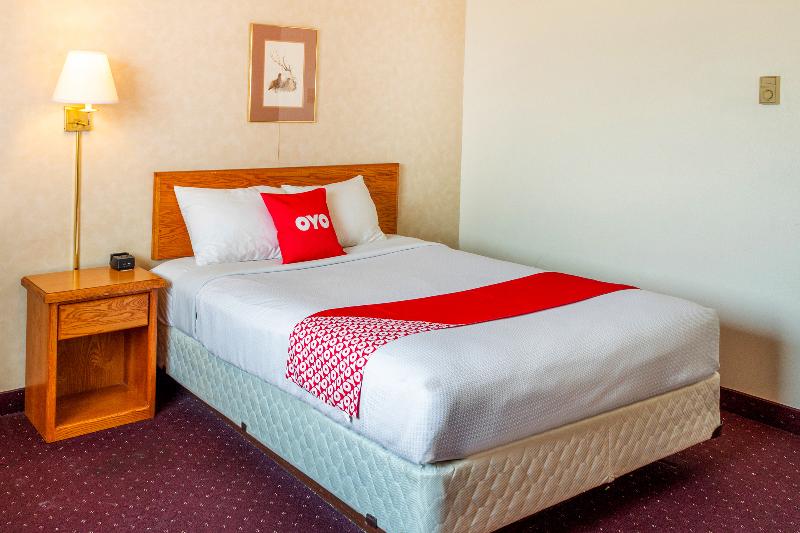 OYO Hotel Shelby MT Hwy 2 and I-15 image