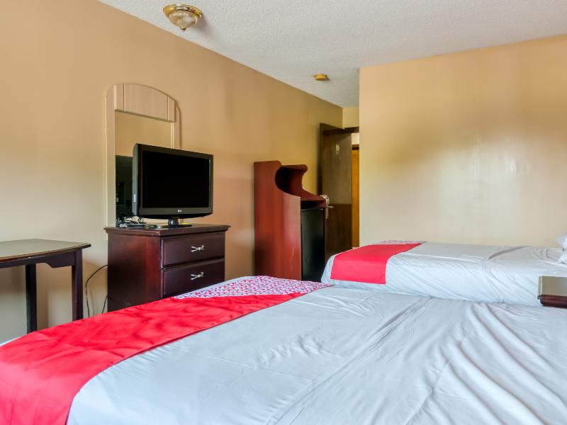 Hotel Darlington Raceway image