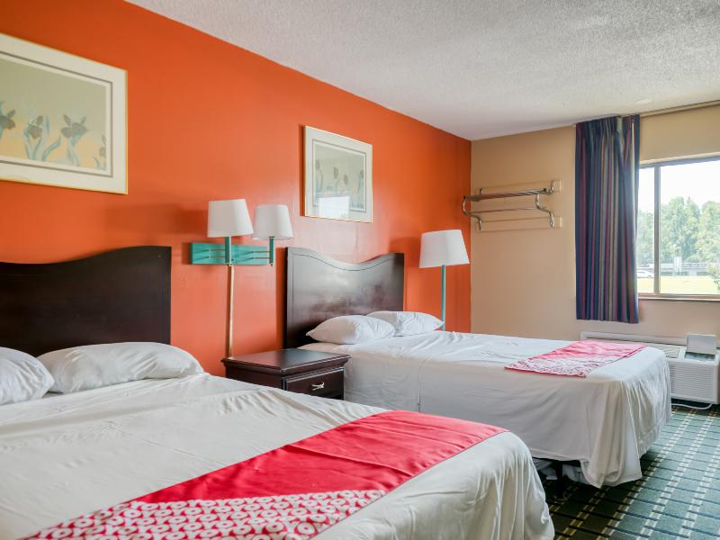 Hotel Darlington Raceway image