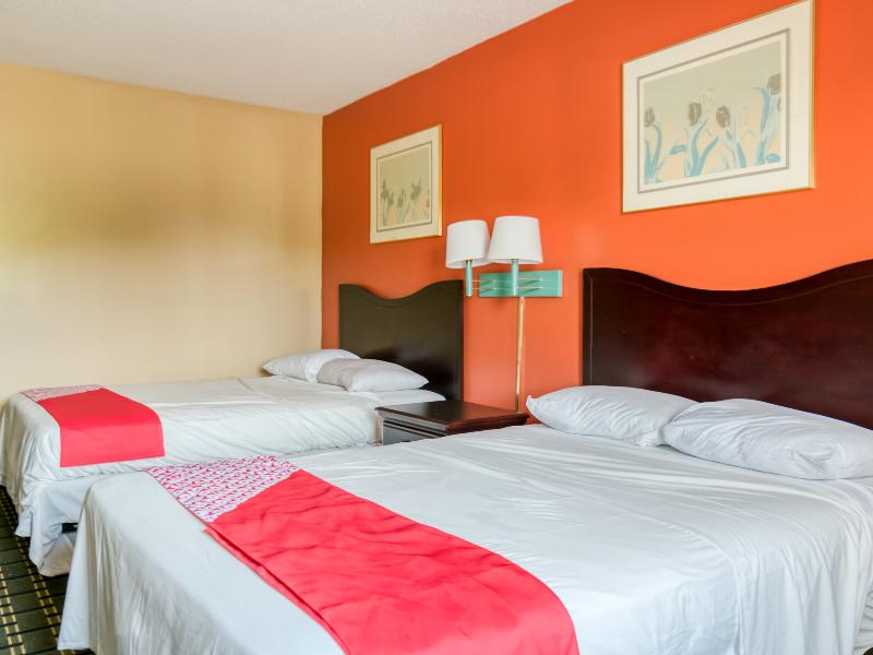 Hotel Darlington Raceway image