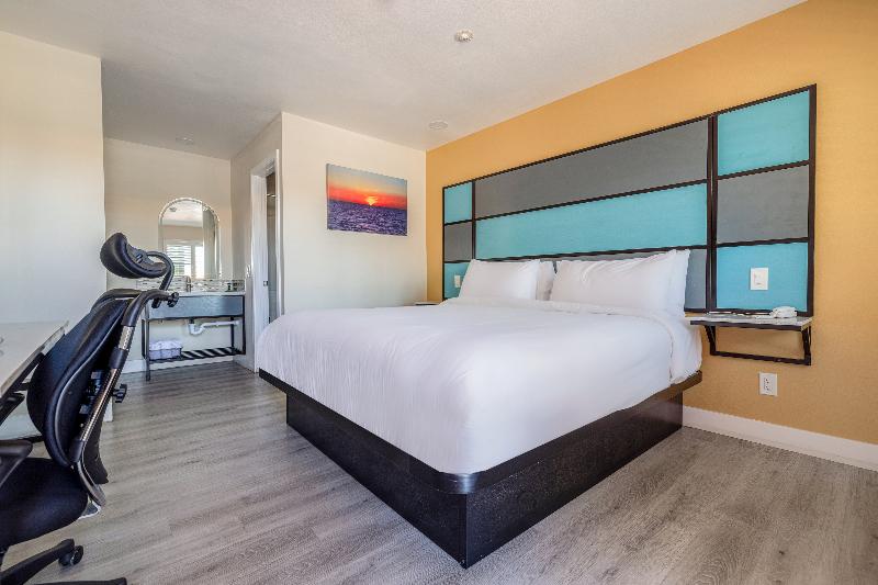 Hotel Avenida Victorville I 15 image