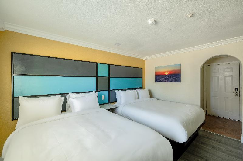 Hotel Avenida Victorville I 15 image