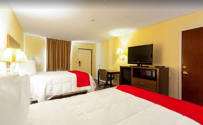 Days Inn By Wyndham Atmore image 8