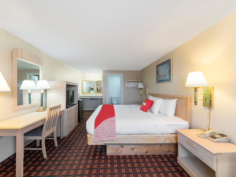 OYO Hotel Starlite Seneca Falls image
