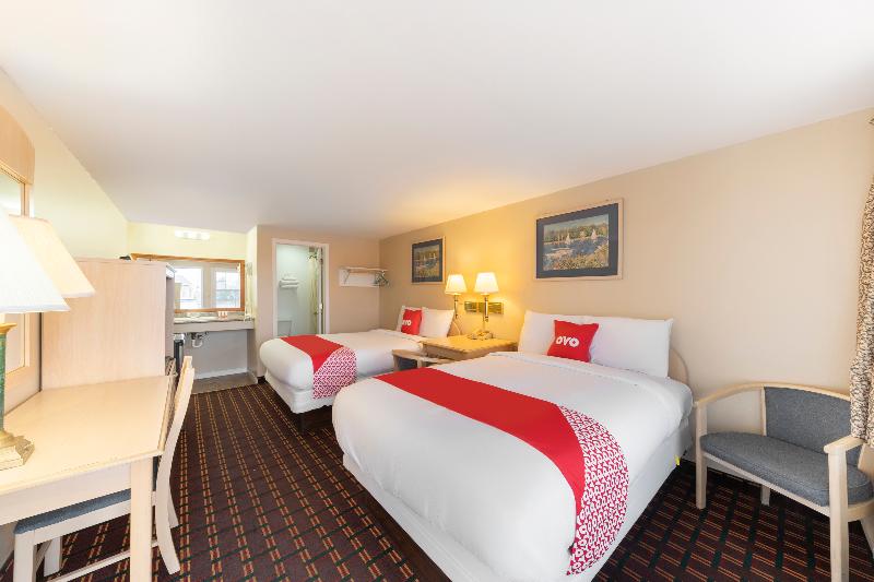 OYO Hotel Starlite Seneca Falls image
