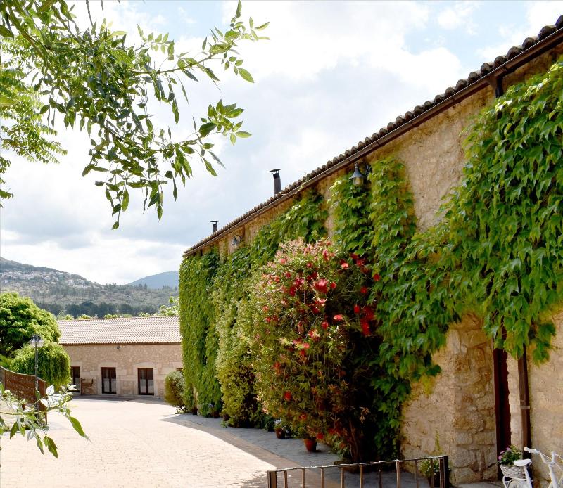 Rural A Velha Fabrica — exterior view