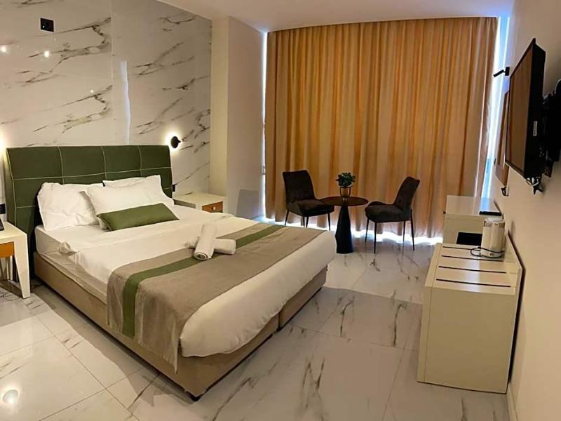 Tabar Hotel image